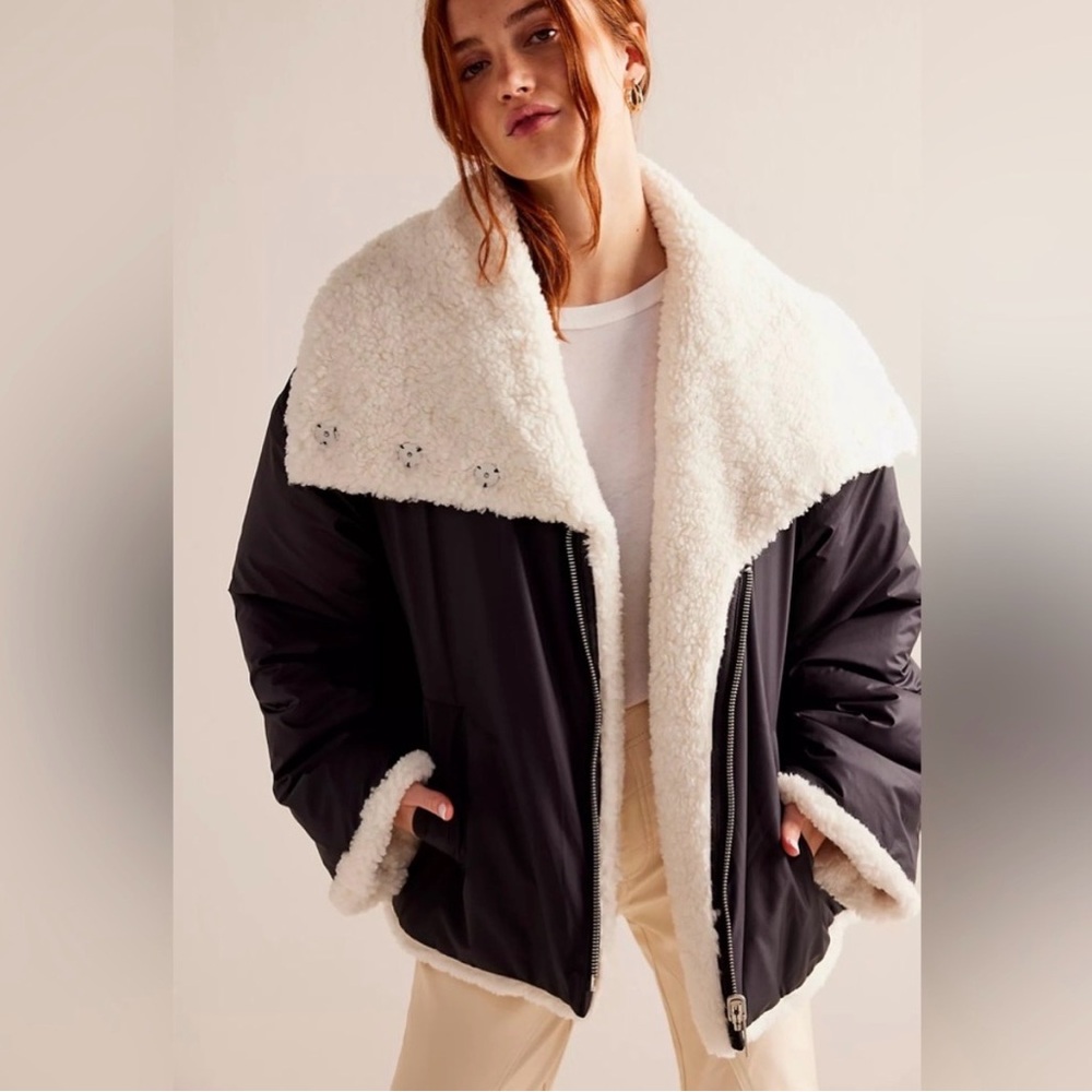 Free People | We The Free Isra Cozy Puffer Jacket - Reversible NWOT - Picture 10 of 13